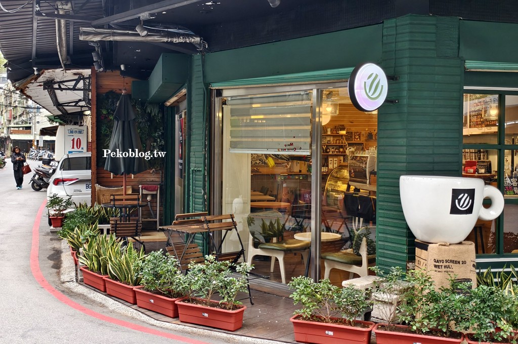 板橋美食,板橋咖啡廳,新埔站咖啡廳 @PEKO の Simple Life