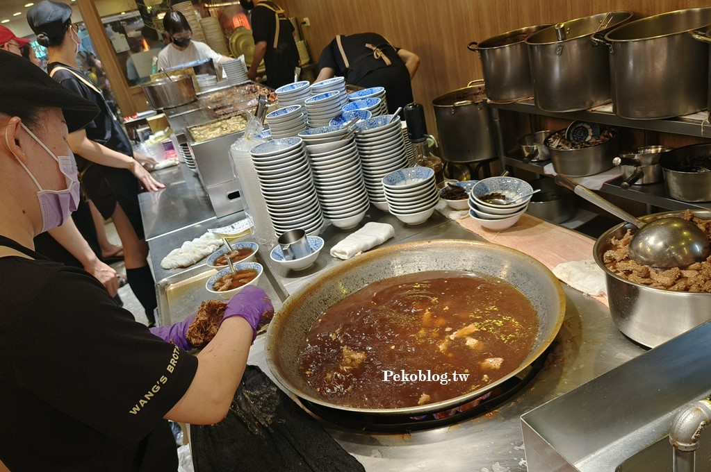 黑金滷肉飯,龍山寺美食,華西街美食,萬華美食,小王清湯瓜仔肉,米其林魯肉飯,小王煮瓜菜單 @PEKO の Simple Life