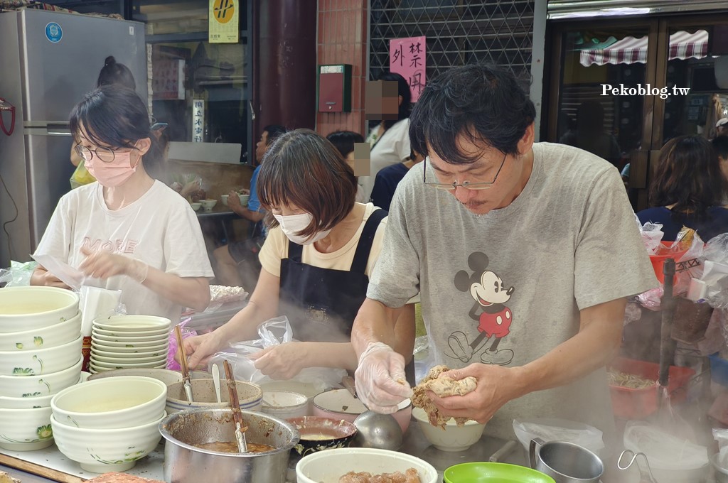 板橋肉羹,黃石市場美食,板橋黃石市場肉羹,板橋油飯推薦,黃石謝家肉羹,板橋彌月油飯,府中美食 @PEKO の Simple Life