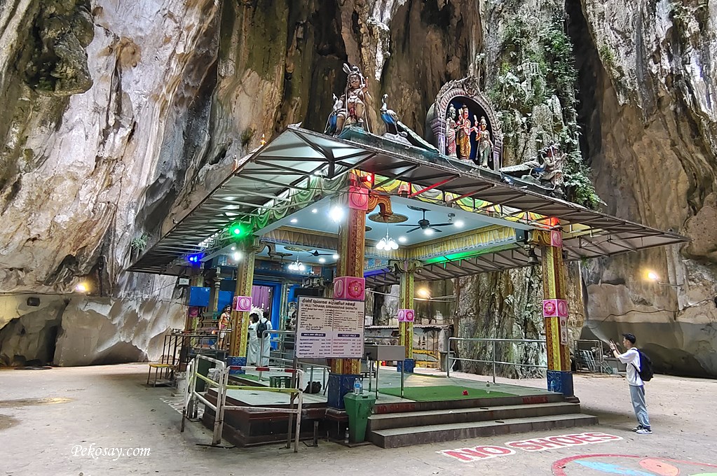 黑風洞,Batu Caves,黑風洞交通,黑風洞穿著,黑風洞一日遊,彩虹階梯,吉隆坡景點,馬來西亞景點 @PEKO の Simple Life