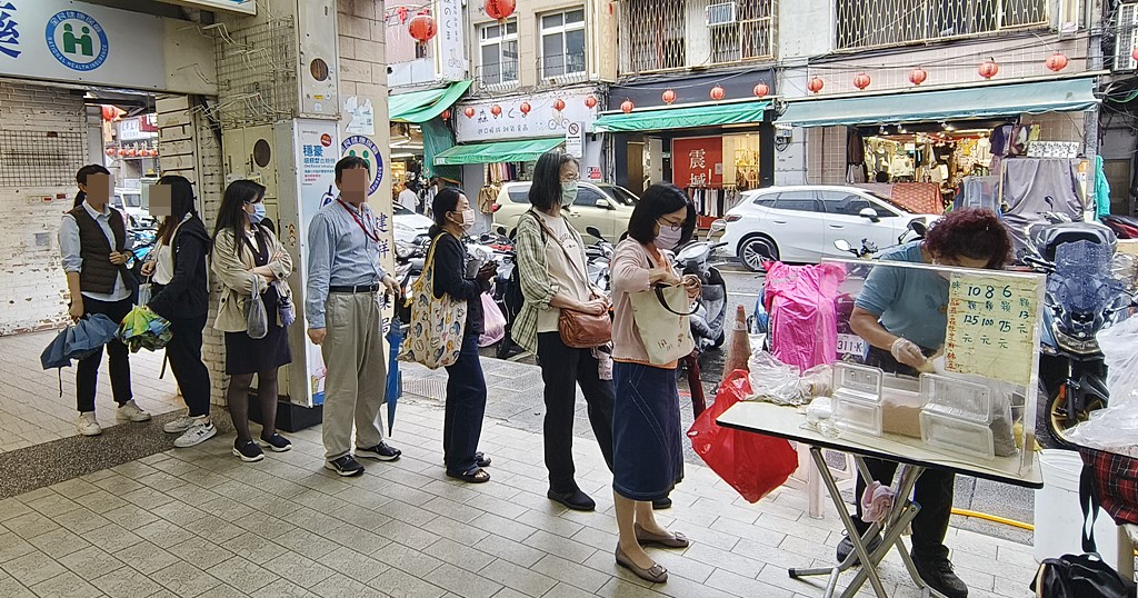 西門町美食,台北車站美食,城中市場美食,城中市場麻糬 @PEKO の Simple Life