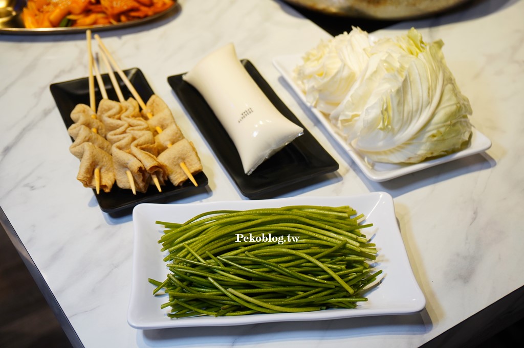 土城美食,土城火鍋,台北醬蟹,土城韓式料理 @PEKO の Simple Life