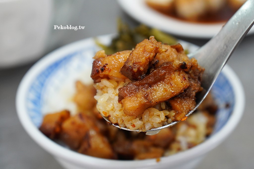 板橋雞肉飯,懷德街美食,江子翠美食,手切滷肉飯,板橋滷肉飯 @PEKO の Simple Life