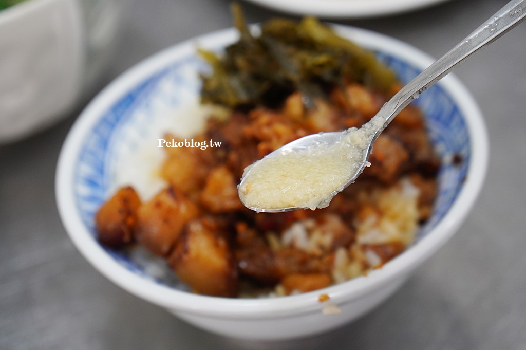 板橋雞肉飯,懷德街美食,江子翠美食,手切滷肉飯,板橋滷肉飯 @PEKO の Simple Life