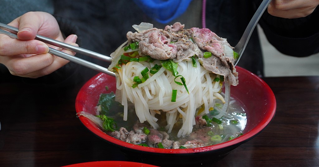 越南河粉,板橋美食,江子翠美食,越南麵包,板橋越南料理,阿準越南料理,板橋越南麵包 @PEKO の Simple Life