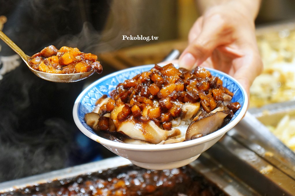 黑金滷肉飯,龍山寺美食,華西街美食,萬華美食,小王清湯瓜仔肉,米其林魯肉飯,小王煮瓜菜單 @PEKO の Simple Life