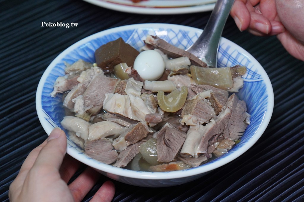 江子翠站美食,華江市場美食,江子翠牛肉麵,板橋牛肉,林美美牛肉麵店,豬三寶 @PEKO の Simple Life