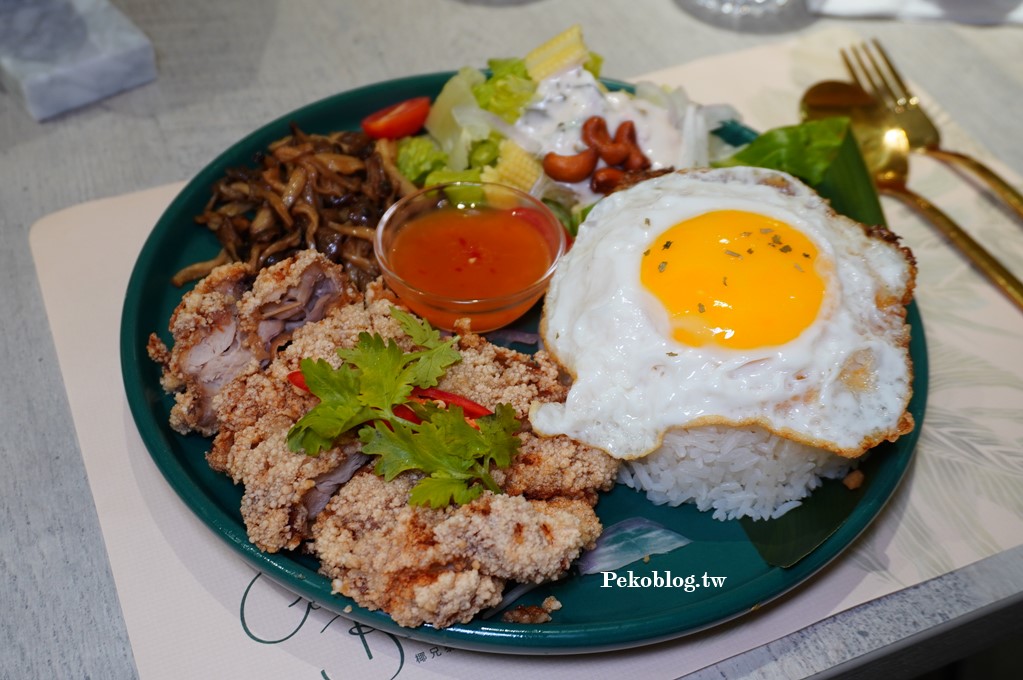 東區泰式料理,國父紀念館美食,台北泰式料理,椰兄泰式料理,椰兄菜單 @PEKO の Simple Life