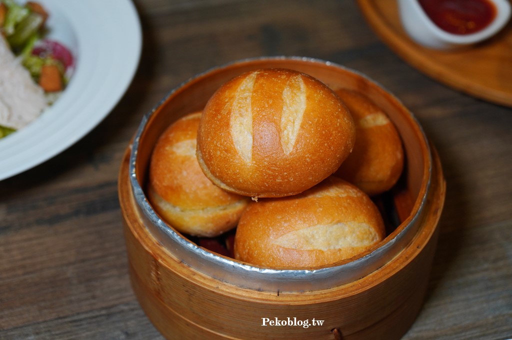 小巨蛋美食推薦,羽樂菜單,林依晨弟弟餐廳,羽樂,台北餐酒館,小巨蛋義式料理 @PEKO の Simple Life