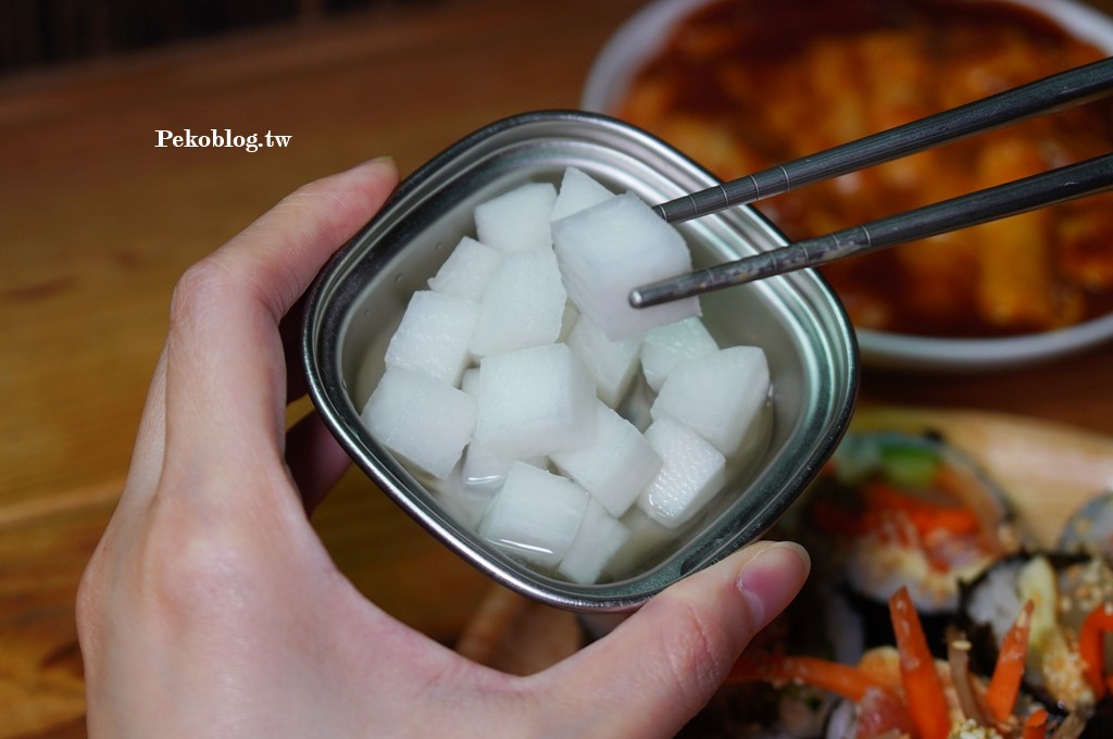 信義區飯捲,市政府美食,松菸美食,女王飯捲,高女婿鳳梨酥,女王飯捲菜單 @PEKO の Simple Life