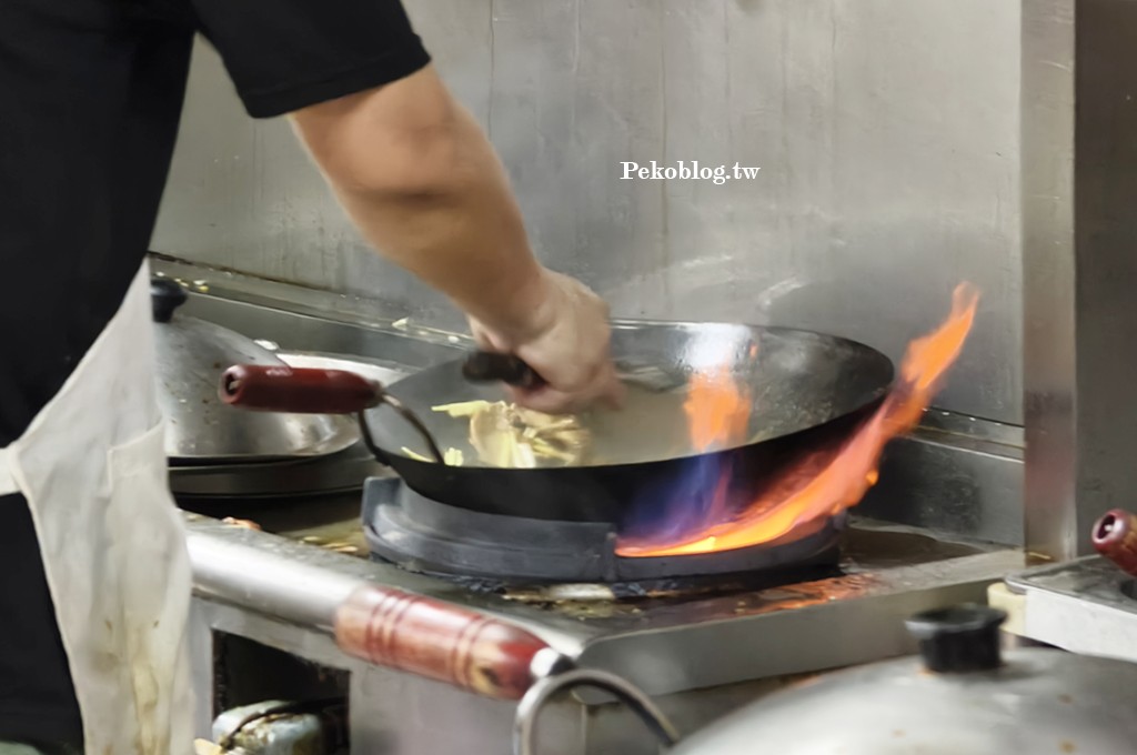 基隆美食,基隆熱炒,阿美小吃店菜單,基隆法院美食 @PEKO の Simple Life