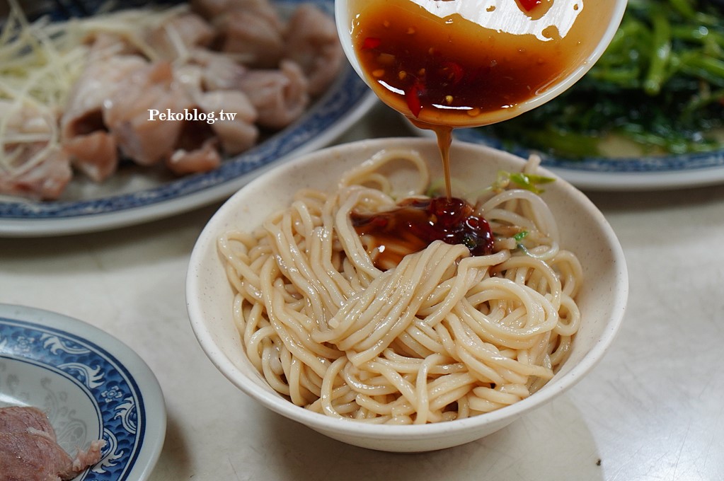 土城美食,烏醋麵,土城烏醋麵,工業區烏醋麵 @PEKO の Simple Life