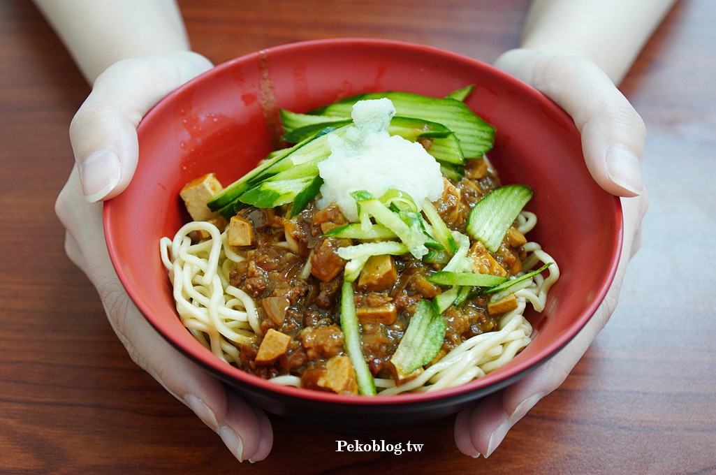 板橋美食,板橋好吃涼麵,板橋涼麵,板橋涼麵推薦,三民涼麵 @PEKO の Simple Life