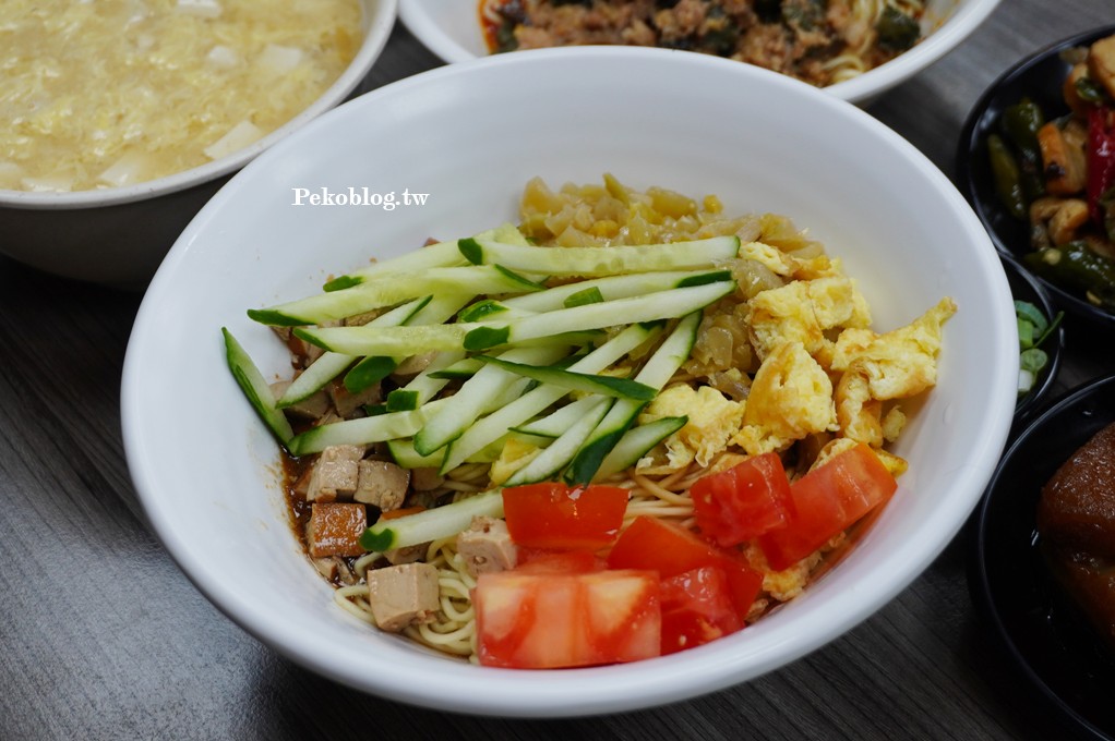 信義區美食,市政府美食 @PEKO の Simple Life