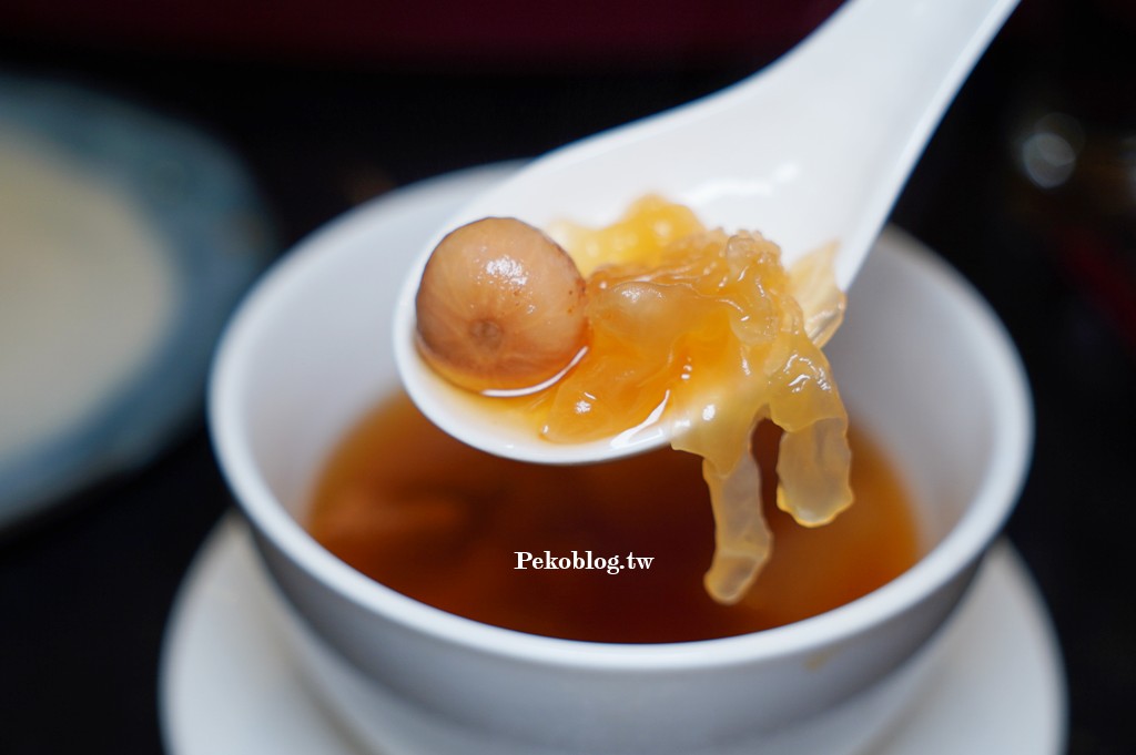 台北小巨蛋美食,米其林推薦,麟聚,麟聚菜單,麟聚小乳鴨,麟聚粵菜,台北粵菜 @PEKO の Simple Life