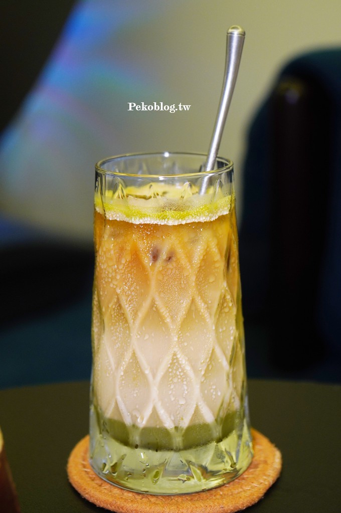 台北咖啡廳,輝葉放空站,輝葉按摩椅,超夢椅 @PEKO の Simple Life