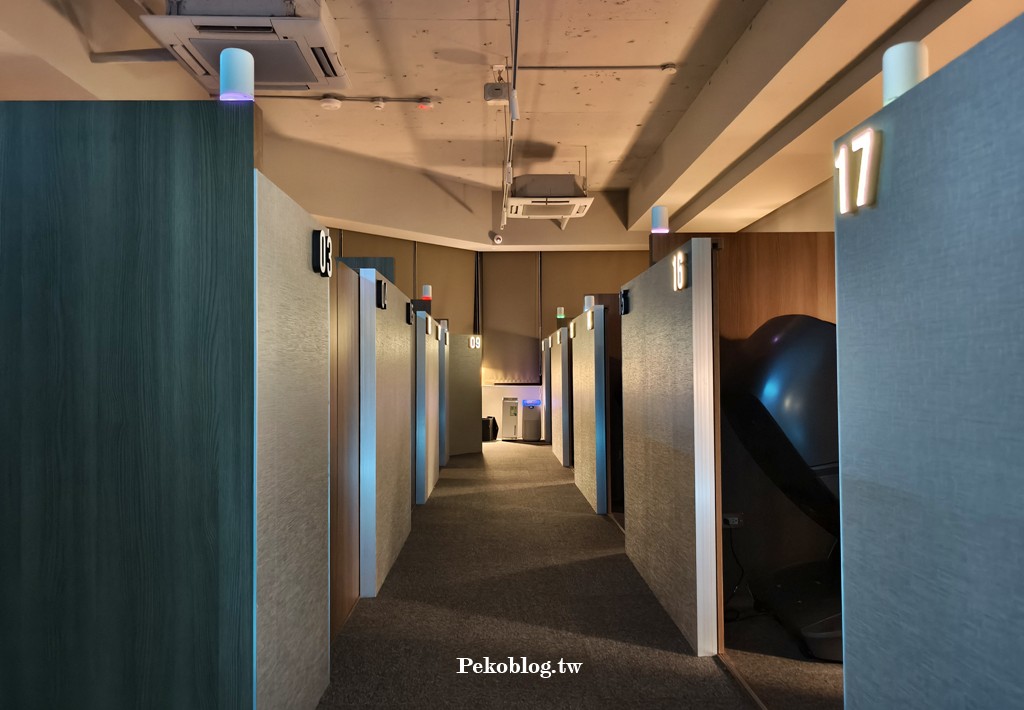 台北咖啡廳,輝葉放空站,輝葉按摩椅,超夢椅 @PEKO の Simple Life