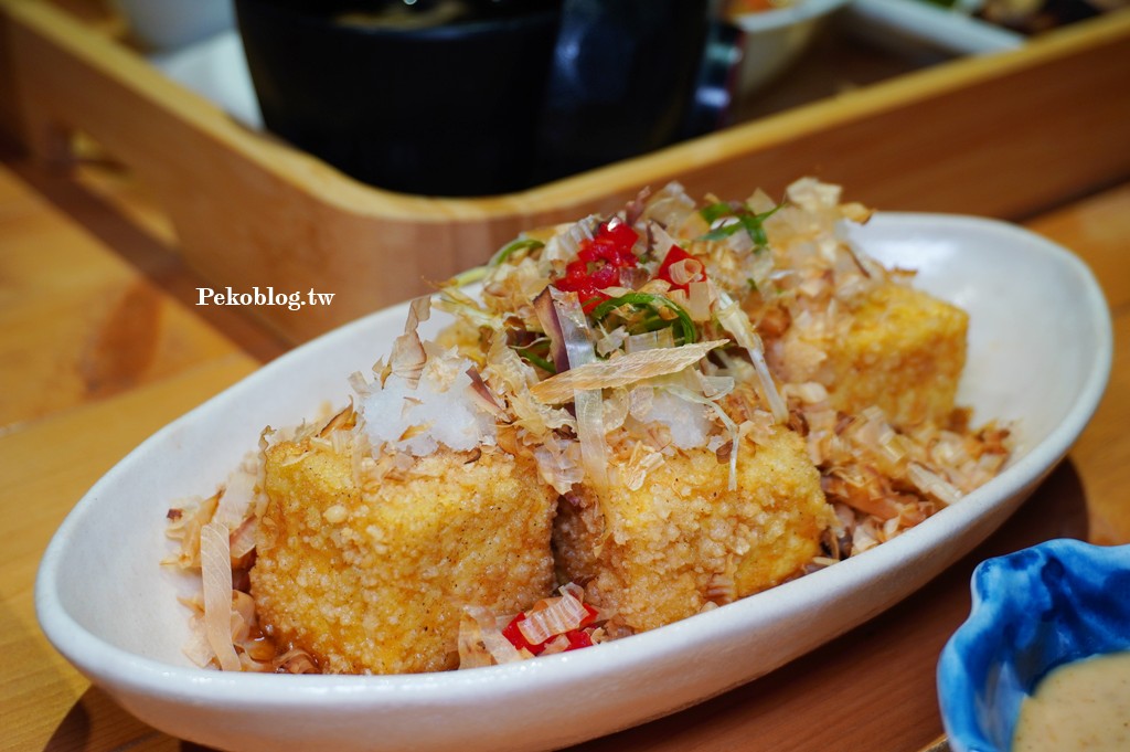 宜蘭美食,礁溪美食,里海咖啡,里海咖啡訂位,里海咖啡菜單 @PEKO の Simple Life