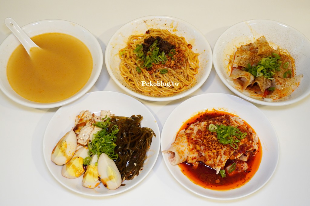 東區小吃,天府麵庄,天府麵庄菜單,宜賓燃麵,國父紀念館美食 @PEKO の Simple Life