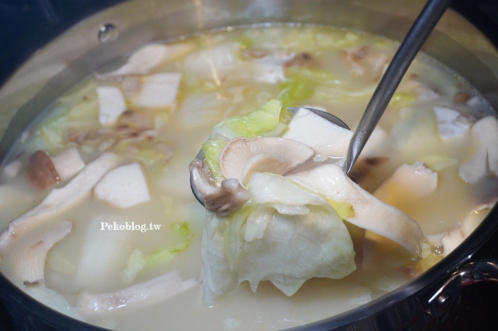 花甲蟹鍋,台北螃蟹火鍋,黑潮市集菜單,信義安和美食,黑潮市集 @PEKO の Simple Life