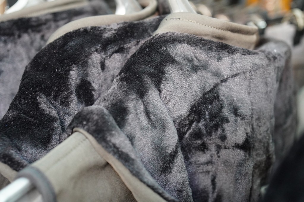 犀牛特賣會,坦克犀牛服飾,東湖特賣會,犀牛機能衣 @PEKO の Simple Life