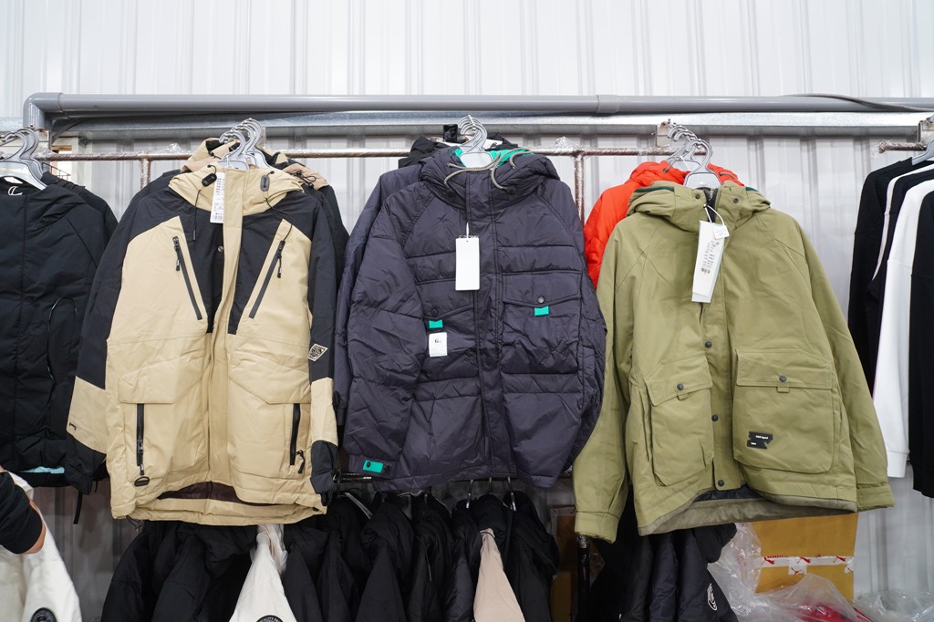 嘉益牛仔特賣會,坦克犀牛服飾,原廠犀牛機能衣,鶯歌特賣會,萬件牛仔褲 @PEKO の Simple Life