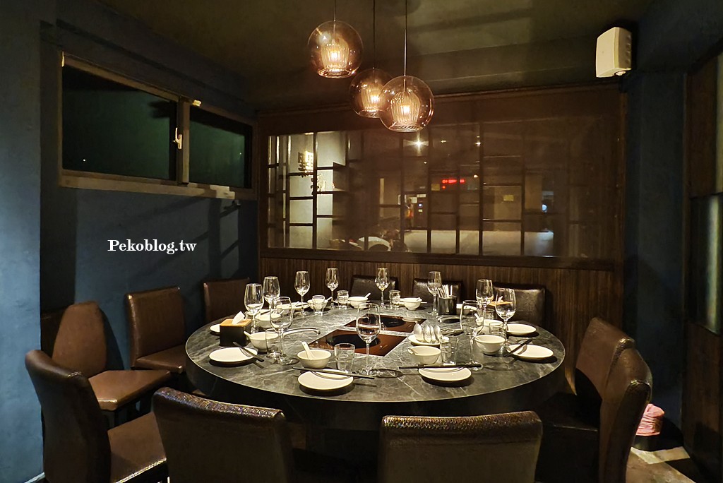 花甲蟹鍋,台北螃蟹火鍋,黑潮市集菜單,信義安和美食,黑潮市集 @PEKO の Simple Life