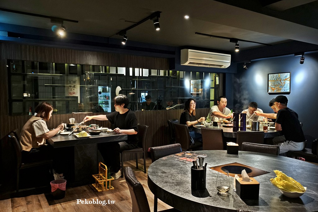 花甲蟹鍋,台北螃蟹火鍋,黑潮市集菜單,信義安和美食,黑潮市集 @PEKO の Simple Life