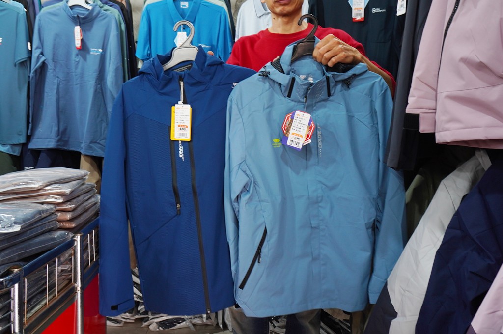 犀牛機能衣,三重特賣會,犀牛特賣會,坦克犀牛服飾,台北特賣會 @PEKO の Simple Life