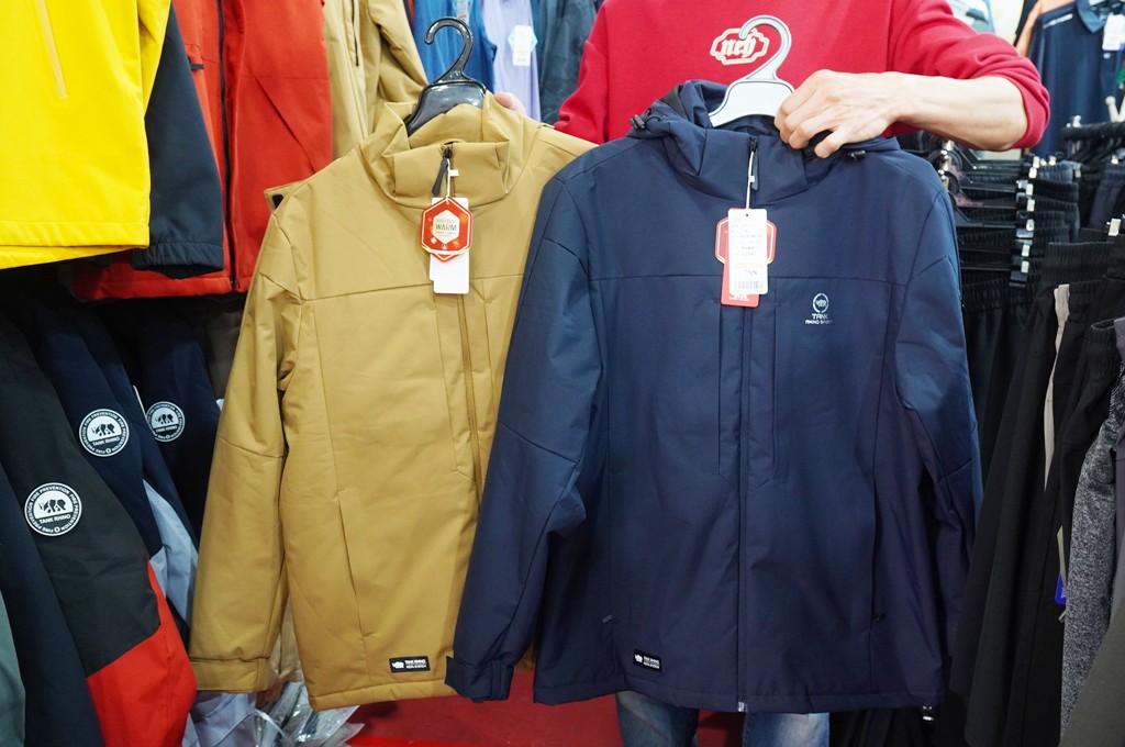 犀牛機能衣,三重特賣會,犀牛特賣會,坦克犀牛服飾,台北特賣會 @PEKO の Simple Life