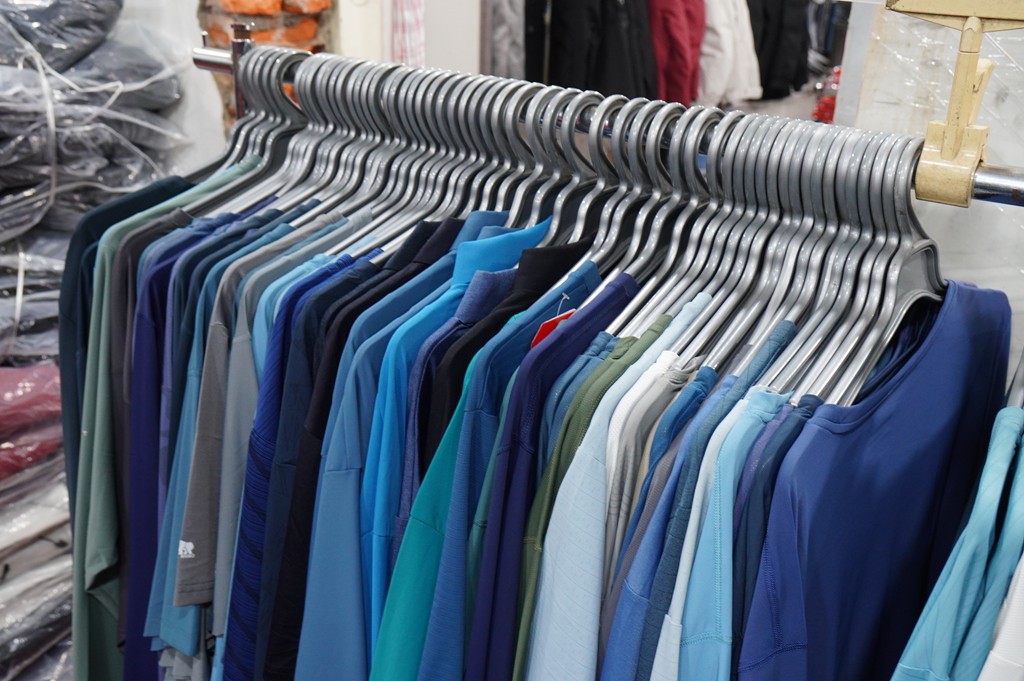 犀牛機能衣,三重特賣會,犀牛特賣會,坦克犀牛服飾,台北特賣會 @PEKO の Simple Life