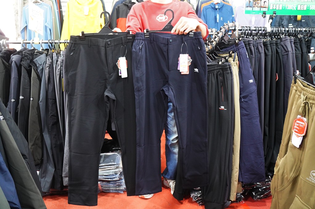 犀牛機能衣,三重特賣會,犀牛特賣會,坦克犀牛服飾,台北特賣會 @PEKO の Simple Life