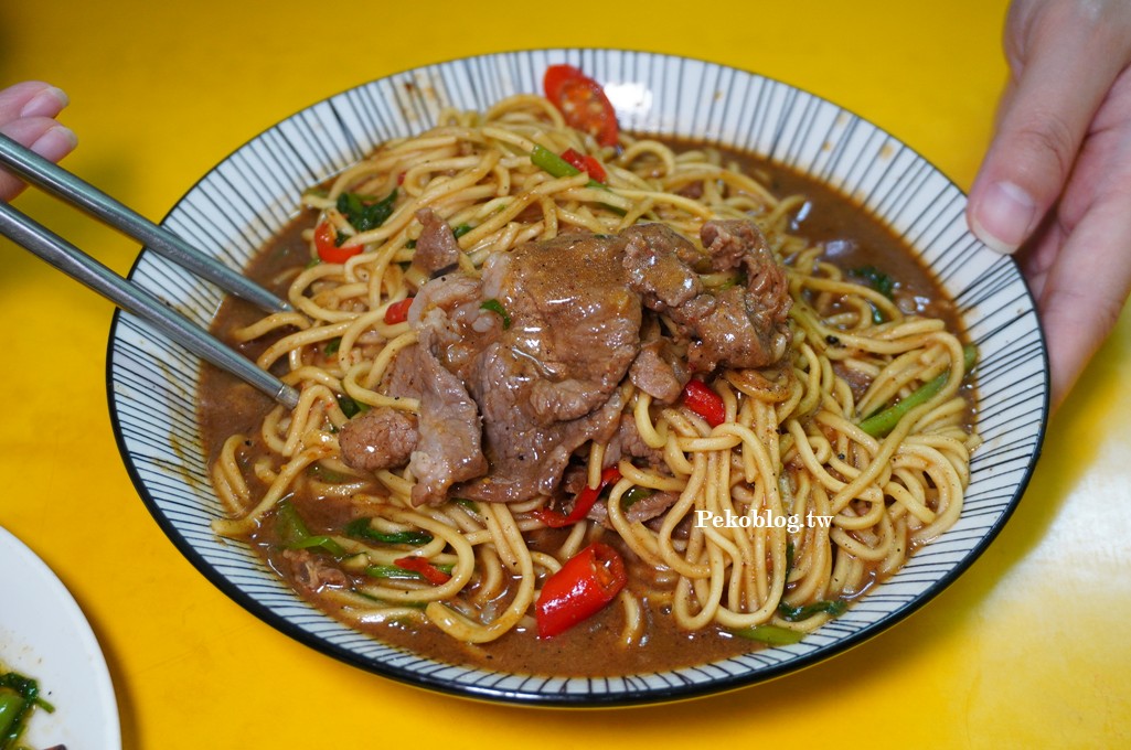 郭家炒牛肉,郭家炒牛肉菜單,華西街炒牛肉,華西街美食 @PEKO の Simple Life
