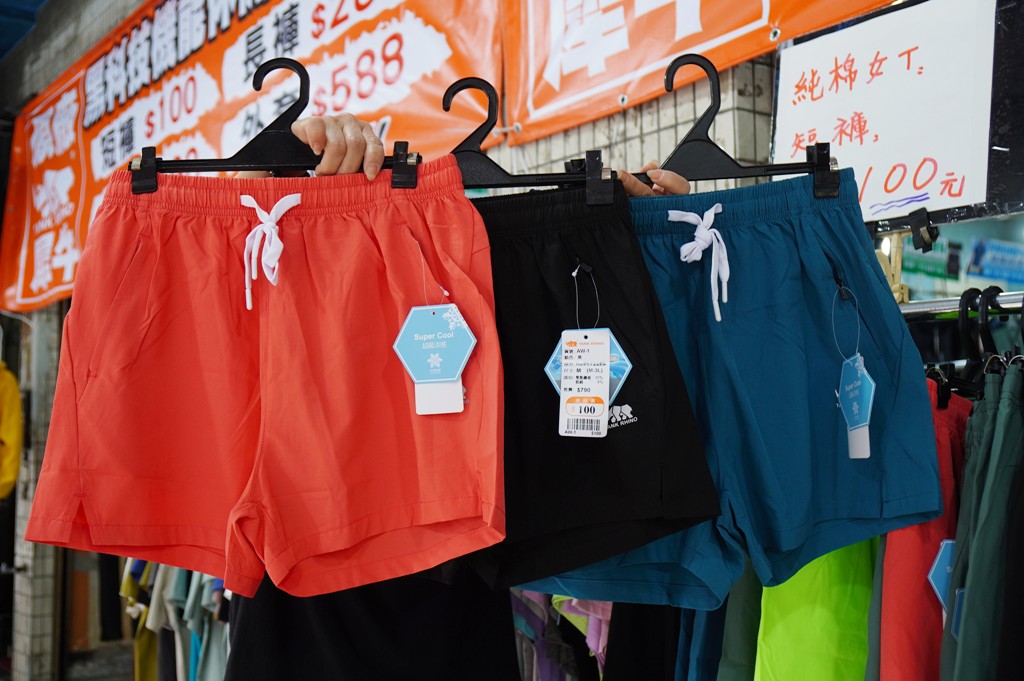 犀牛特賣會,坦克犀牛服飾,東湖特賣會,犀牛機能衣 @PEKO の Simple Life