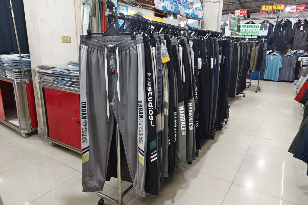 犀牛特賣會,坦克犀牛服飾,東湖特賣會,犀牛機能衣 @PEKO の Simple Life