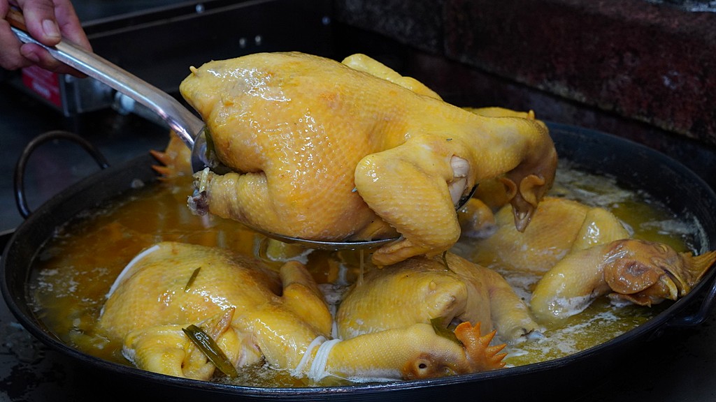 三峽美食,三峽老街美食,醬油雞米粉 @PEKO の Simple Life