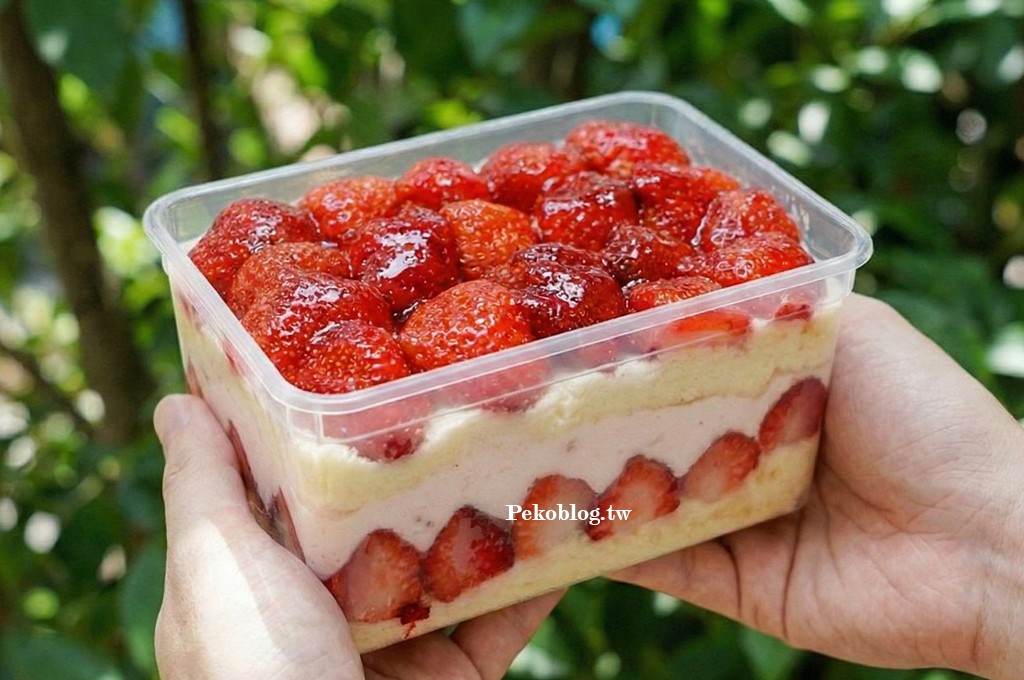 板橋美食,板橋伴手禮,新埔站美食,板橋草莓蛋糕,新埔站甜點,板橋芋頭蛋糕 @PEKO の Simple Life