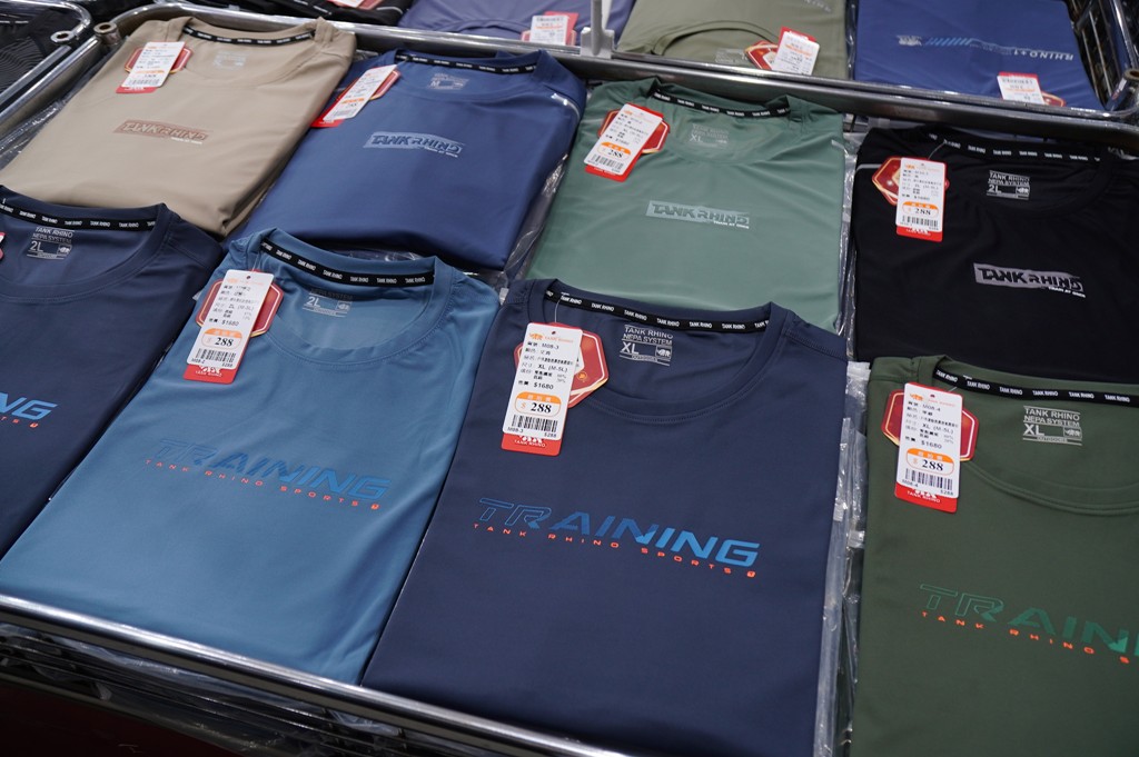 運動鞋特賣,特賣會,桃園特賣會 @PEKO の Simple Life