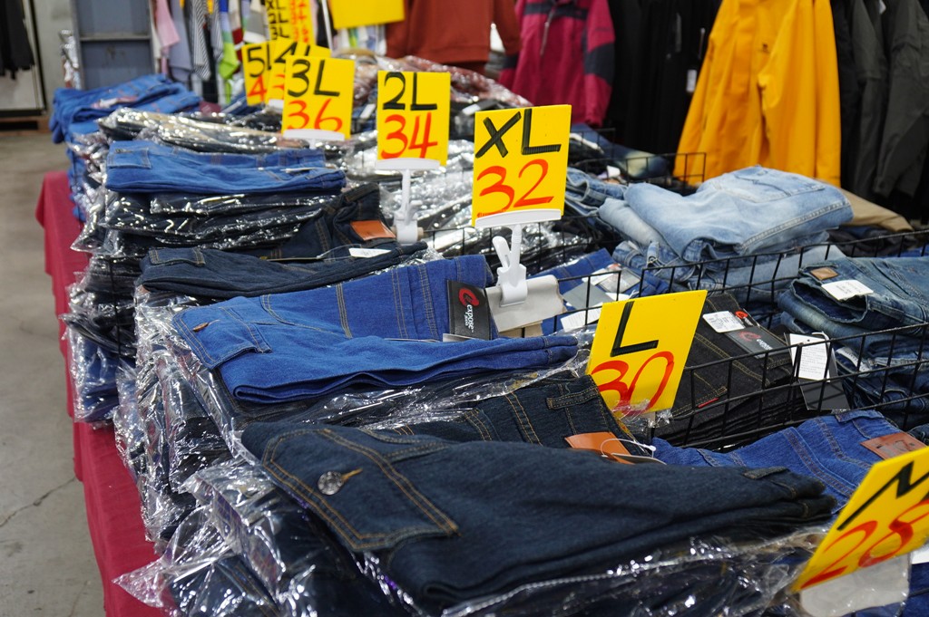 運動鞋特賣,特賣會,桃園特賣會 @PEKO の Simple Life