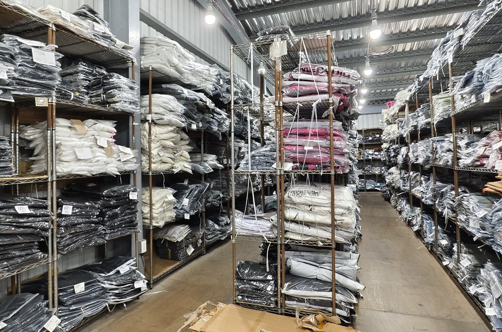 運動鞋特賣,特賣會,桃園特賣會 @PEKO の Simple Life