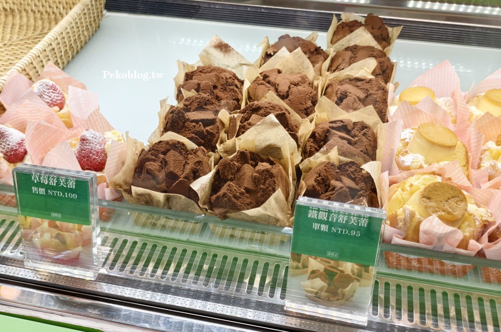 板橋車站美食,台北茶甜點,茶泡芙 @PEKO の Simple Life