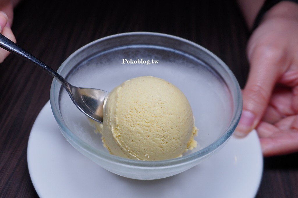 信義安和美食 @PEKO の Simple Life