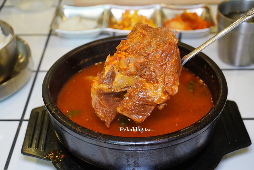 馬鈴薯排骨湯,東區美食,東區韓式料理,台北馬鈴薯排骨湯 @PEKO の Simple Life