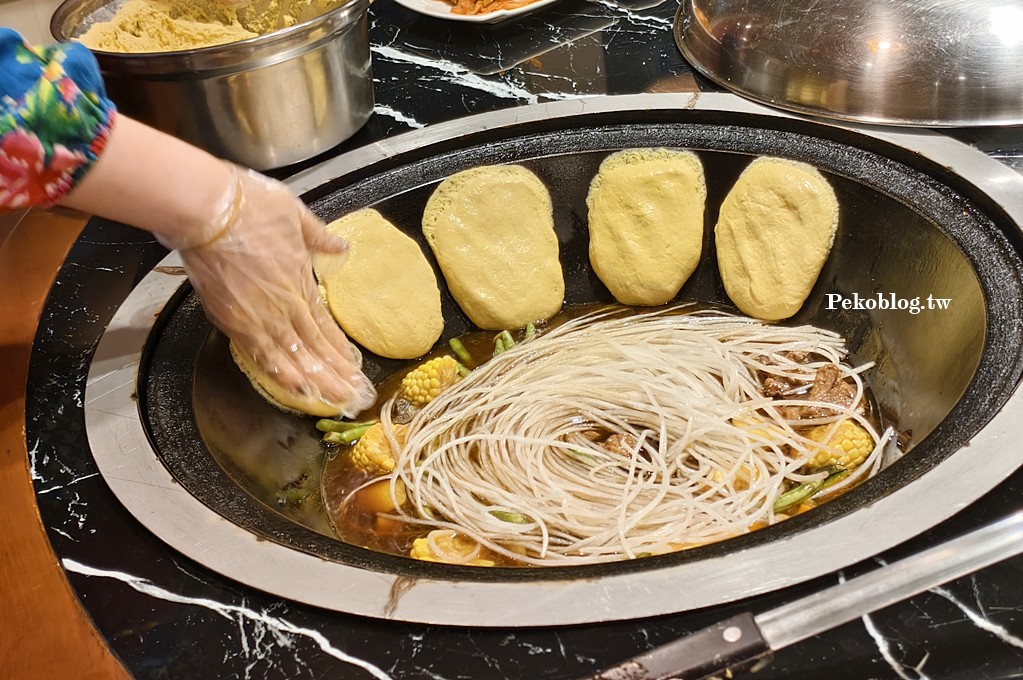 三重美食,三重國小美食,東北鐵鍋燉,三重鐵鍋燉,台北鐵鍋燉 @PEKO の Simple Life