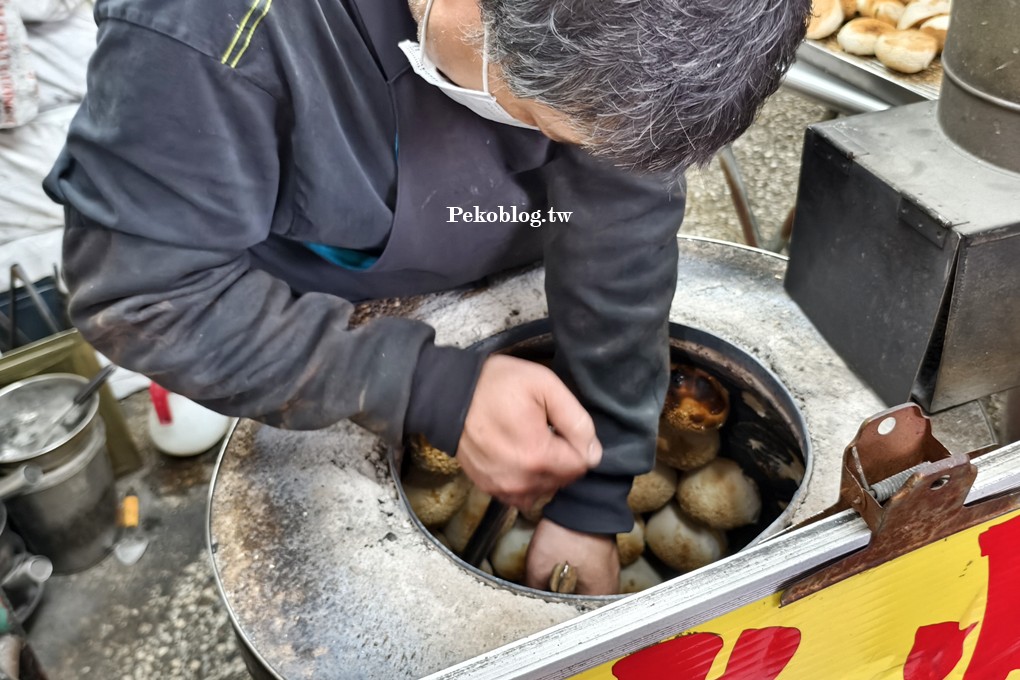 龍山寺美食,萬華美食,萬華胡椒餅 @PEKO の Simple Life