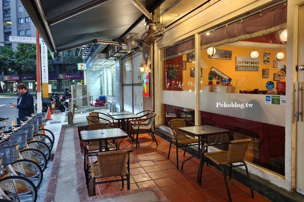 信義安和美食 @PEKO の Simple Life