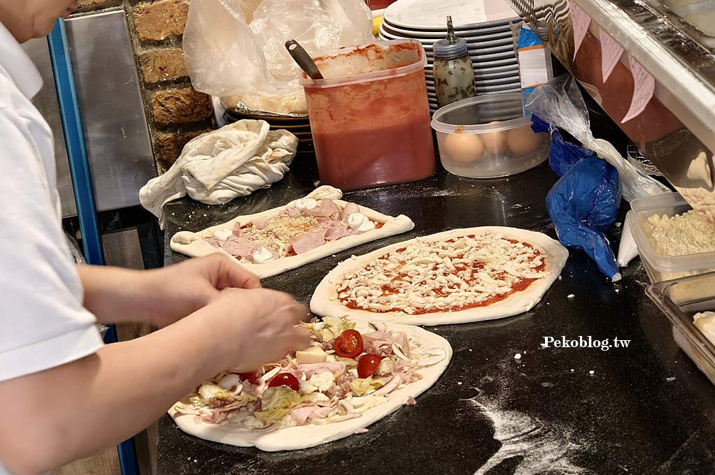 信義安和美食 @PEKO の Simple Life