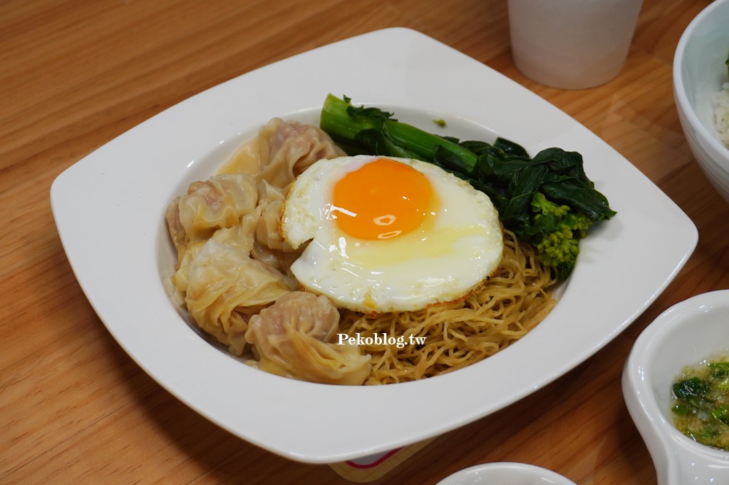 松山機場美食,楊華志,松山機場2F美食廣場 @PEKO の Simple Life