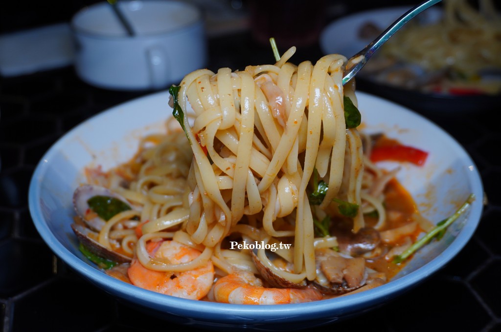 市政府美食,台北餐酒館,松菸美食,大巨蛋美食,她的餐酒,她的餐酒菜單 @PEKO の Simple Life