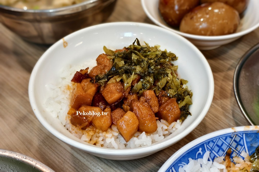 台中宵夜,台中米其林,台中爌肉飯,台中必比登 @PEKO の Simple Life